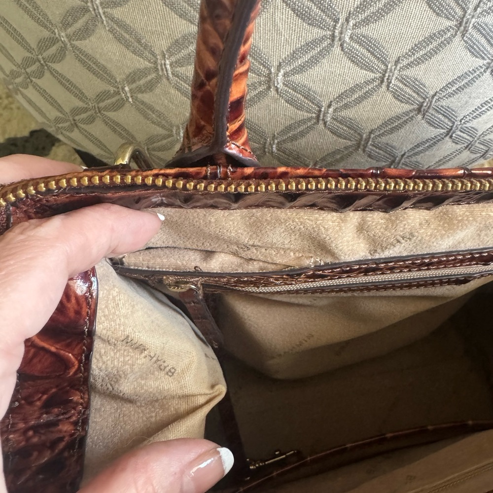 Brahmin Caroline Pecan Melbourne Genuine Leather Tote & Matching Wristlet/Wallet - Picture 7 of 12